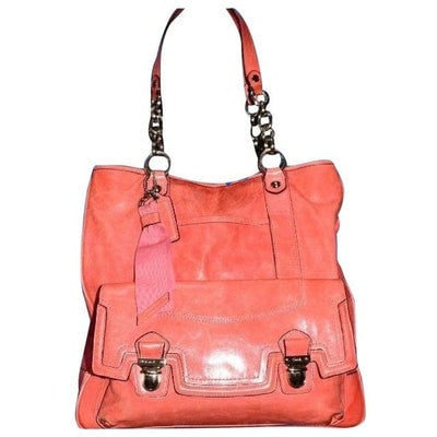 Coach Vintage Pursesdesigner Purses Buttery Pink Leather With Chrome Hardware Satchel: For sale is an adorable, extra large, COACH "Poppy Push-lock Limited Edition" satchel or tote bag that is made with smooth, supple pink leather and chrome hardware. It has two exterior pocket and a ro