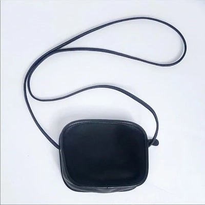 Vintage Coach, 'Hadley' line, hobo style purse in a black buttery soft leather, with a long strap: For sale is a Coach, 'Hadley' line, hobo style purse in a black buttery soft leather, with a long strap and brass accents! This purse is a great everyday, signature piece by Coach in a classic color t