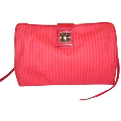 Fendi Clutch Print Canvaspython Or Red Thin Stripe Coated Canvas And Leather Cross Body Bag: For sale is a vintage, Fendi, mod look, true red thin striped print coated canvas and red python leather two-way- cross body/shoulder purse or clutch! This is a gorgeous bag in amazing vintage conditi
