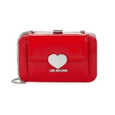 NWT, AMAZING, Moschino, true red patent leather, retro, hard box satchel style, shoulder bag with a: For sale is a NWT, AMAZING, Moschino, true red patent leather, retro, hard box satchel style, shoulder bag with a chain strap, an exterior pocket, heart accents, and chrome hardware! Push-lock c