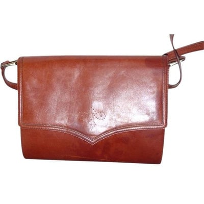 Bally Vintage Reddish Brown Leather Shoulder Bag: For sale is a vintage, unique, AMAZING, Bally, reddish brown leather hand-tooled look, bohemian purse with a perforated design on its envelope top! It is a unique style from Bally that is still comple