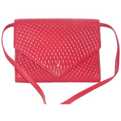 Bally Vintage Pursesdesigner Purses True Red Quilted And Smooth Leather Shoulder Bag: For sale is a vintage, unique, AMAZING, Bally, diamond design, quilted true red leather, two-way style- clutch, cross body, or shoulder purse with bold, gold accents, an exterior back pocket, a remova