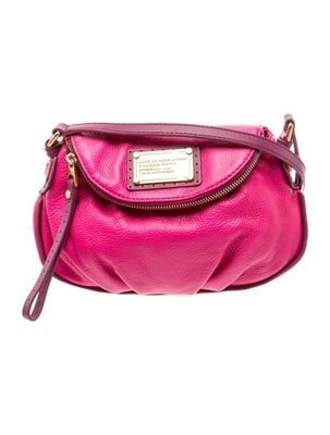 Marc Jacobs hot pink leather pouch style crossbody: For sale is an authentic Marc Jacobs hot pink leather pouch style crossbody bag, a vibrant and versatile accessory perfect for everyday wear or special occasions. This stunning piece features rich hot
