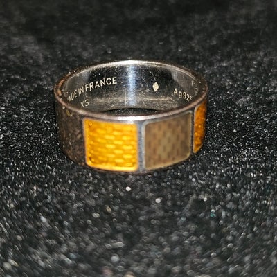 Louis Vuitton sterling & enamel wide unisex band: For sale is a vintage Louis Vuitton sterling and enamel wide unisex band. This distinctive piece showcases the luxury craftsmanship Louis Vuitton is renowned for, combining precious sterling silver wi
