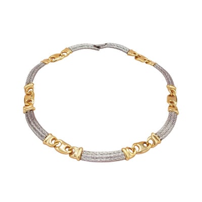 Paolo Gucci, 17" long , two-tone necklace made from interlocking, polished, gold, 'Gucci' mariner: For sale is a Paolo Gucci, 17" long , two-tone necklace made from interlocking, polished, gold, 'Gucci' mariner links that are connected by two attached strands of brushed silver with a snap clasp clo