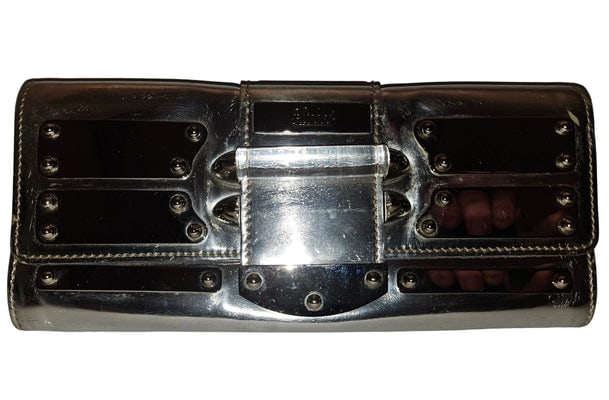 Gucci silver leather clutch with Lucite & chrome accents!: FABULOUS GUCCI STYLE! *For sale is a rare, Gucci, RETRO, silver leather clutch with Lucite & chrome accents, and a bold faux buckle accent as the clasp! This piece from Gucci is such an unusual pu