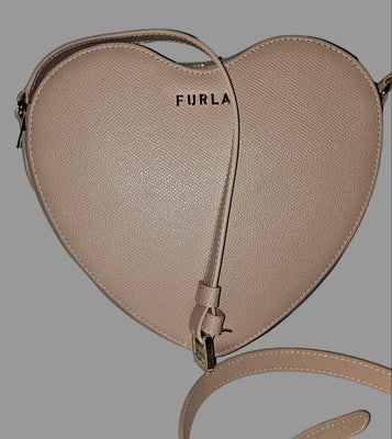 Furla NWT LE heart shaped two way pink leather purse (1 of 4)
