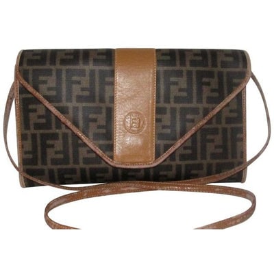 Fendi Clutch Zucca Print Two Way Style Cross Bodyshoulder Purse Or Brown Large F Logo Coated Canvas: For sale is a Fendi, Zucca or brown large F logo print coated canvas and camel leather, RARE, two way- cross body, shoulder purse, or clutch with a removable strap, envelope snap top closure, and back
