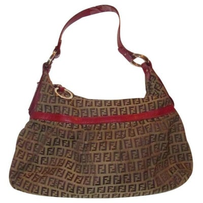 Fendi Chef Shoulder Purse Brown Zucchino Or Small F Logo Print On Tan Canvas And Red Leather Hobo Ba: For sale is a Fendi, 'Chef', RARE, brown Zucchino or small F logo print on tan canvas and red leather, XL hobo style shoulder bag with bold gold accents and rings engraved 'Fendi'! This purse will loo