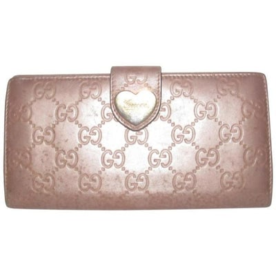 Gucci Iridescent Pink W G Print Xl Continental Tri Fold Wallet: For sale is a Gucci, iridescent pink leather, XL size, wallet with an embossed large G logo design, gold heart accent with 'Gucci' engraved, change purse, checkbook holder, and lots of card slots! Thi