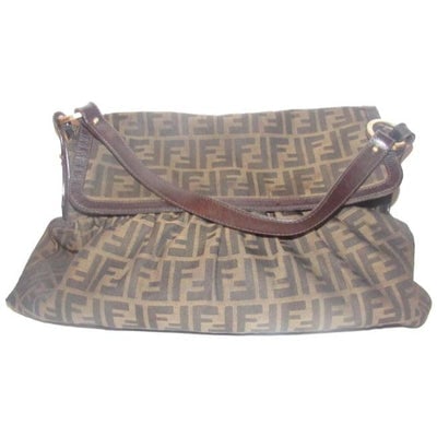 Fendi Xl Ruched Canvasleather Chef Style Tobacco Zucco Print Leather And Canvas Shoulder Bag: For sale is a Fendi, RARE, XL 'Chef' style, tobacco Zucco or large F logo print, pleated/ruched canvas shoulder bag with dark brown leather, an envelope flap top, a magnetic snap closure, and bold gol