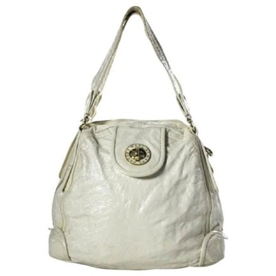 Marc by Marc Jacobs, ivory crinkled patent leather, extra large, satchel style, shoulder purse: For sale is a Marc by Marc Jacobs, ivory crinkled patent leather, extra large, satchel style, shoulder purse with two handles, a dual zip closure, front twist lock pocket, and gold and white enamel ac