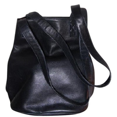 Bottega Veneta Vintage Pursesdesigner Purses Textured Navy Blue Leather Satchel: For sale is a high-end bohemian style, RARE, Bottega Veneta, textured navy blue leather, satchel style purse with two, longer straps, a snap in the center, perpendicular to the straps and a bucket sha