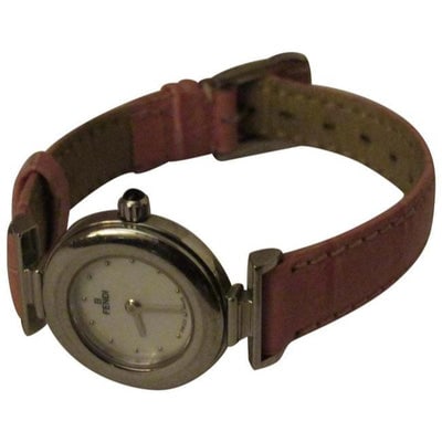 Fendi Satin Mother Of Pearl Pink Stainless Steel Submarine Mop Face And Crocodile Band Watch: For sale is a Swiss made, Fendi oralogi, brushed stainless steel watch with a round, mother of pearl face, pink crocodile leather strap, sapphire crystal, and simple silver numerals. The watch by Fend