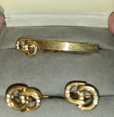 Christian Dior boxed set of gold & crystal cufflinks & tie clip- New old stock!: For sale is an exquisite Christian Dior boxed set featuring a pair of gold and crystal cufflinks paired with a matching tie clip. This is genuine new old stockâ€”never worn, unused, and pr