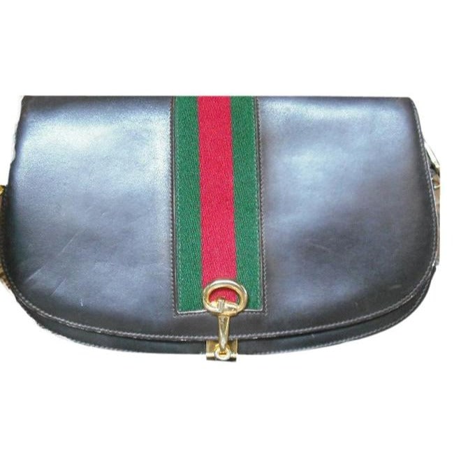 Gucci Horsebit W Hinged Clasp Sherry Stripe Brown Leather Shoulder Bag: For sale is a Gucci, RARE, bohemian/mod, navy leather and blue large G logo print canvas, envelope top, shoulder purse with a red and blue center stripe, bold gold tone equestrian accent hinged closur