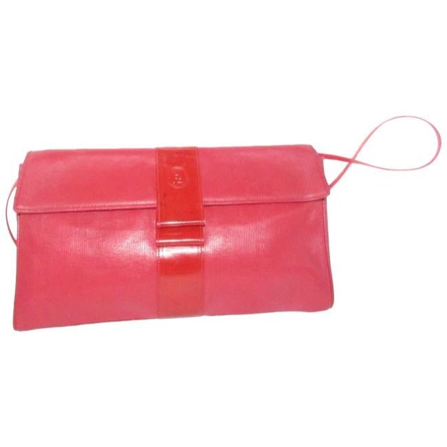 Fendi Red Embossed Leather Zucca Print Multi Compartment Two Way Purse: For sale is a FENDI, red leather and dark red patent leather, envelope top, two-way style- clutch or shoulder purse with an embossed linear design and FF logo print, expandable sides, removable strap,