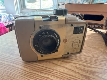 Kodak Brownie Bull's-Eye Camera