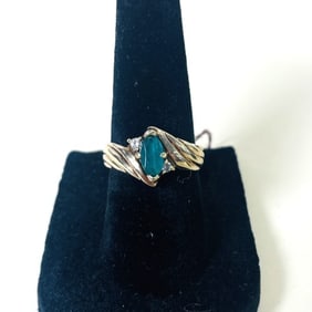 10k Yellow Gold Blue Emerald And Diamond Ring Size 5.75
