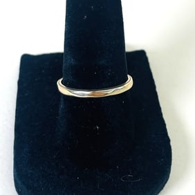 14k Yellow Gold  Wedding Band Ring Size 7
