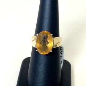 14k Yellow Gold And Citrine Ring Size 6.75