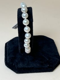 14k Clasp & Pearl Bracelet