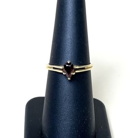 14k Yellow Gold Ruby Ring size 6.5