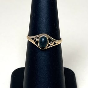 Antique 14k Yellow Gold Ring With Green Stone Size 6