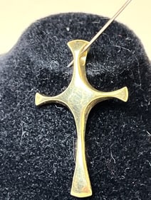 14k Yellow Gold Cross Pendant