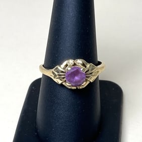 14k Lavender Sapphire Ring In Yellow Gold Size 10