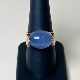 14k Yellow Gold And lavender  Jade Ring, Size 8