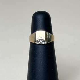 10k Signet Ring Yellow Gold Ring Size 2.5