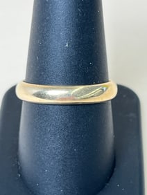 14k Yellow Gold Engraved Wedding Ring Band Size 9.5