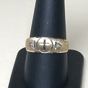 14k White And Yellow Gold Etched Band With Cross Size 10