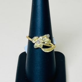18k Yellow Gold Flower Ring