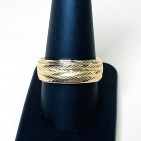 14k Wheat Engraved Yellow Gold Band 10