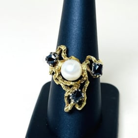 18k Halian Ring, Spinel And Pearl Brutalist Style In 18k Yellow Gold  Size 8.25