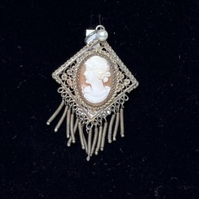 Sterling Silver Cameo Pendant with Filigree Design