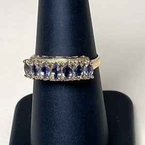 14K Tanzanite Ring In Yellow Gold Size 7.25