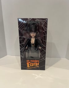 LDD Presents Elvira Mistress of the Dark Collectible