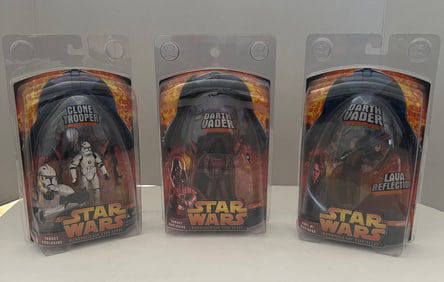 3 Star Wars Collectible Figures