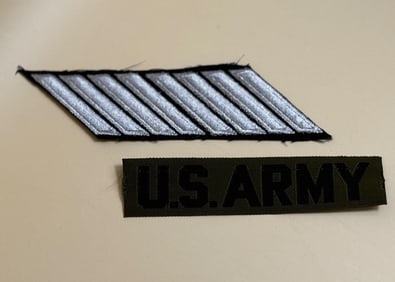 U.S. Army Uniform Patch & Name Tag