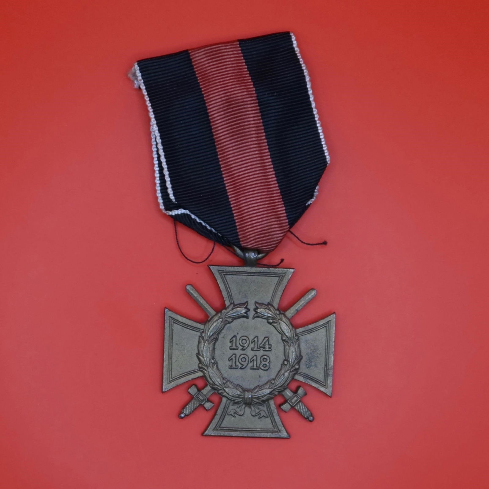 WWl German Cross of Honor 1914 - 1918 (1 of 2)