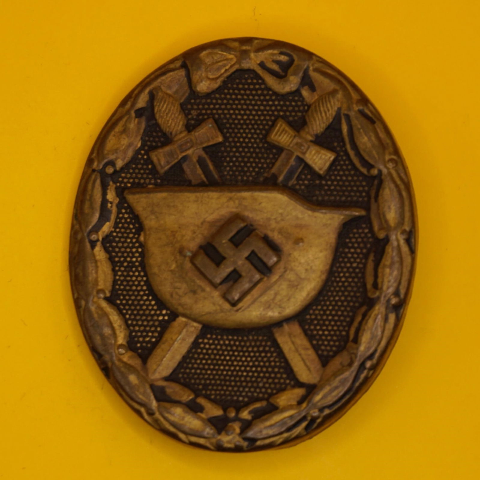 WWII German Wehrmacht Wound Badge: WWII German Wehrmacht Wound Badge