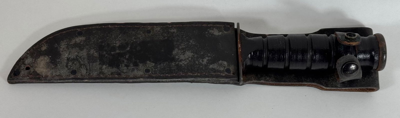 Vietnam War U.S. KA-BAR MK2 Fighting Knife (1 of 6)