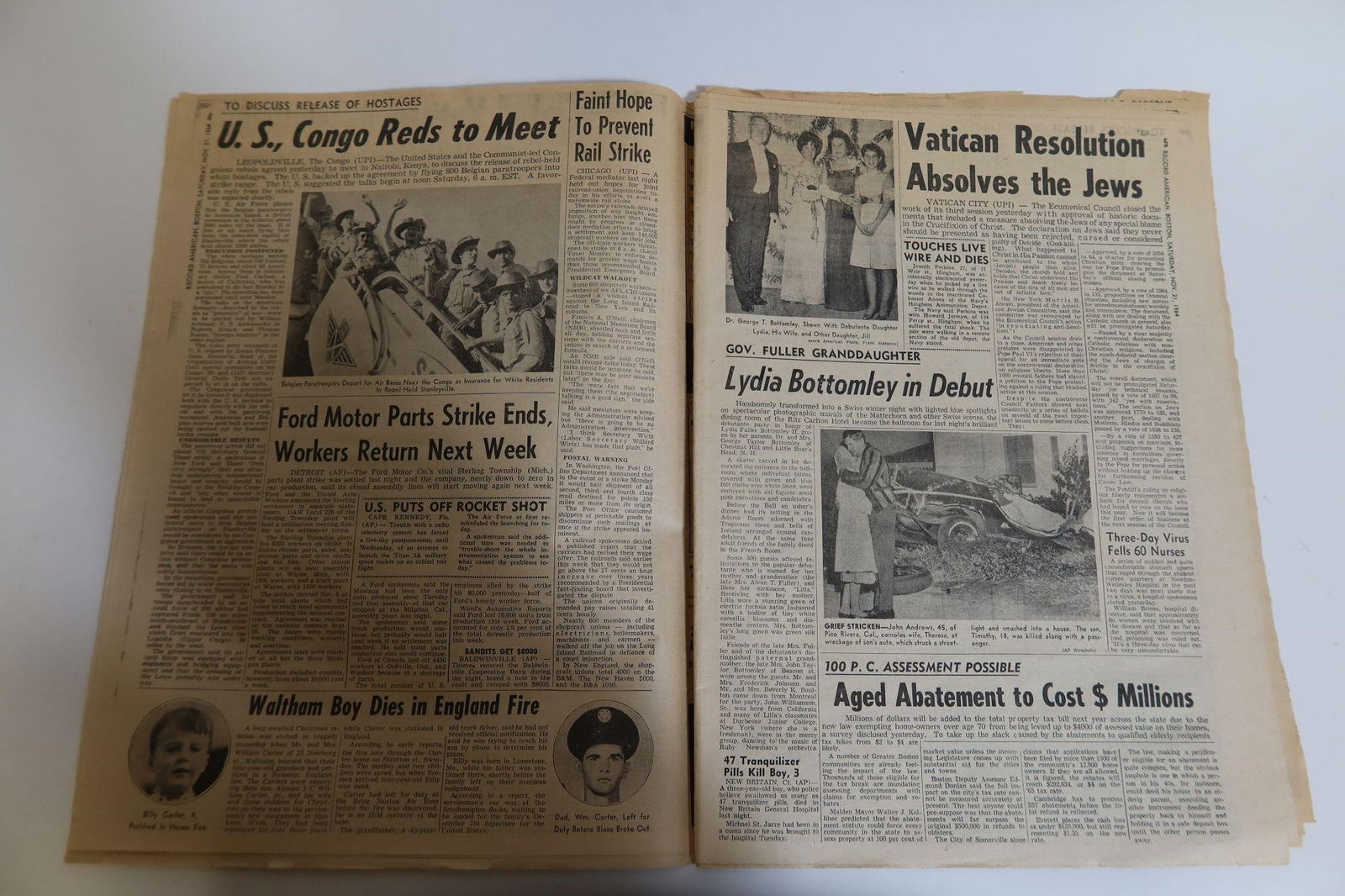JFK Tribute Newspaper - 3
