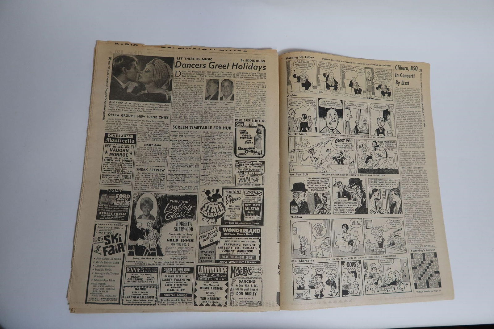 JFK Tribute Newspaper - 4