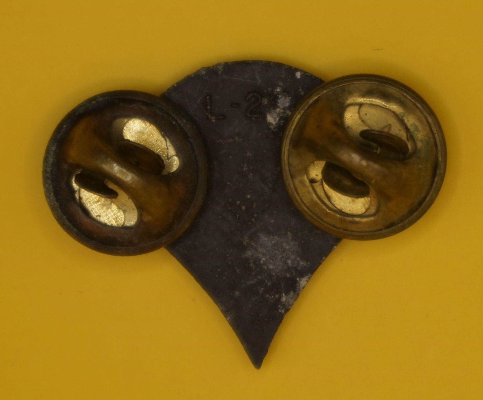 Vintage US Army SP4 E4 Collar Device - 2