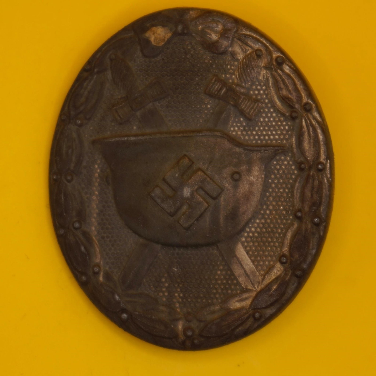 WWII German Wehrmacht Wound Badge: WWII German Wehrmacht Wound Badge