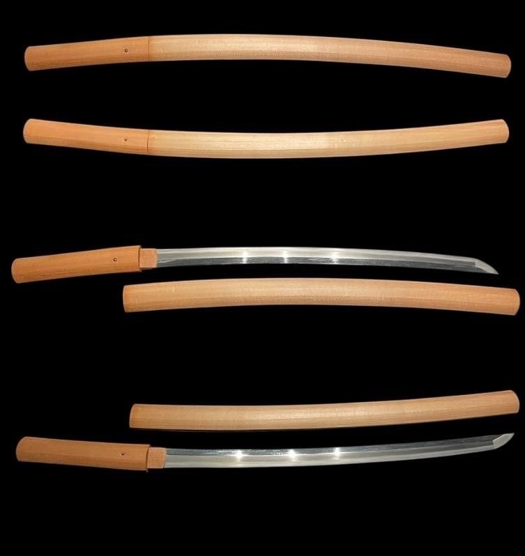 Japanese Naga Signed Wakizashi (1336 - 1573): Katana - Japan - Naga signed Wakizashi in Shirasaya, Suekoto, Late Muromachi (1336 - 1573) periodSignature : NagaNagasa : 480mm (18.90 in.)Sori : 9mm (0.35 in.)Motohaba : 27.3mm (1.07 in.)Sakihaba :